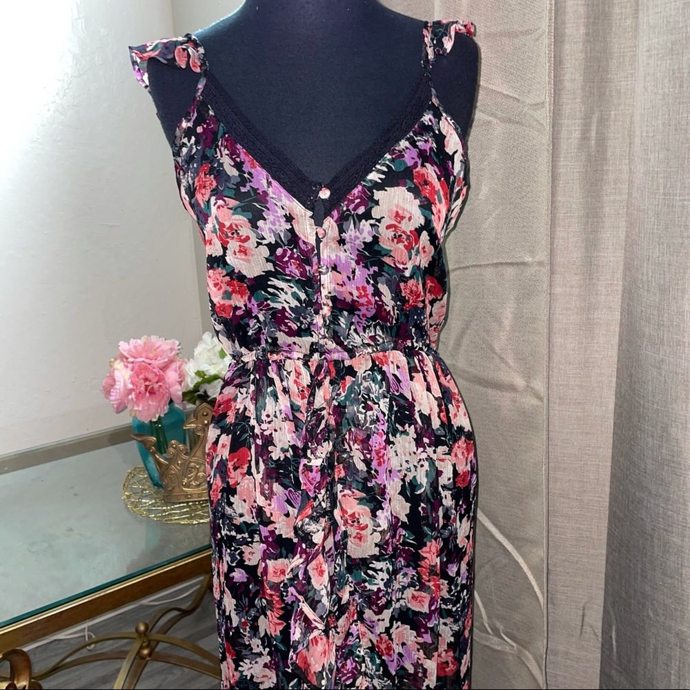 Forever 21 Floral Dress - Picture 5 of 10